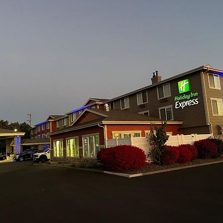 Holiday Inn Express Walla Walla By Ihg Exterior photo