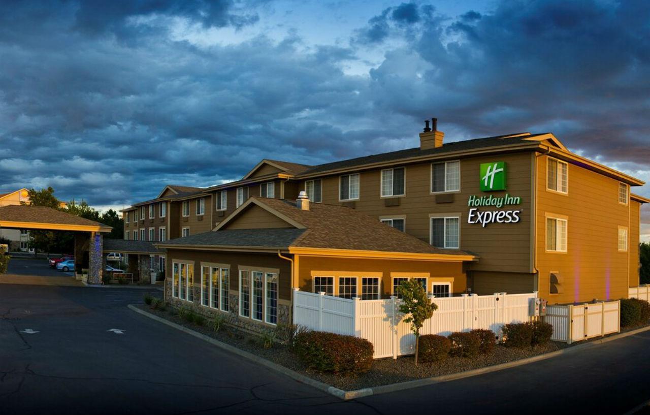 Holiday Inn Express Walla Walla By Ihg Exterior photo