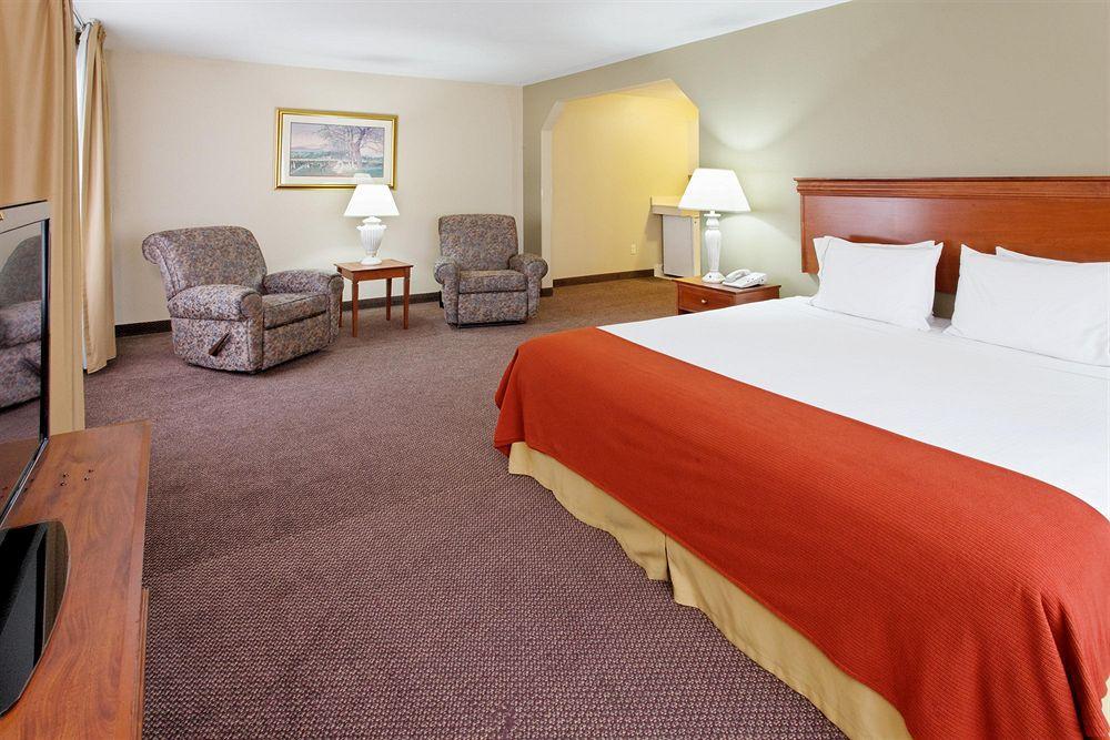 Holiday Inn Express Walla Walla By Ihg Room photo