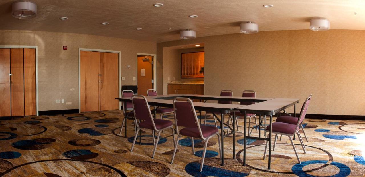 Holiday Inn Express Walla Walla By Ihg Exterior photo